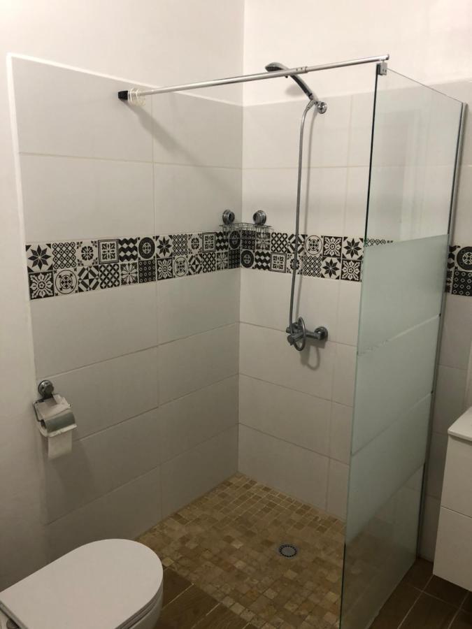 بيت شباب La Promenade House نيس المظهر الخارجي الصورة