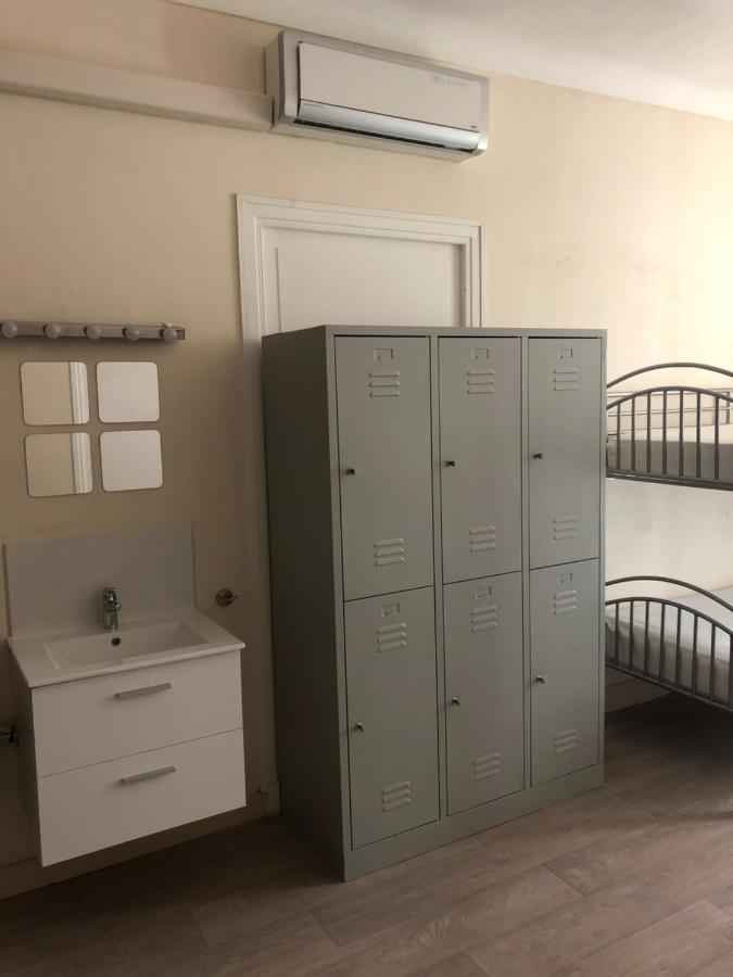 بيت شباب La Promenade House نيس المظهر الخارجي الصورة